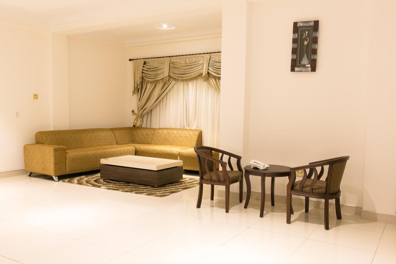 Cofkans Hotel Obuasi 外观 照片
